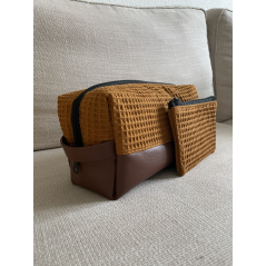 "Nomade" marron - Trousse